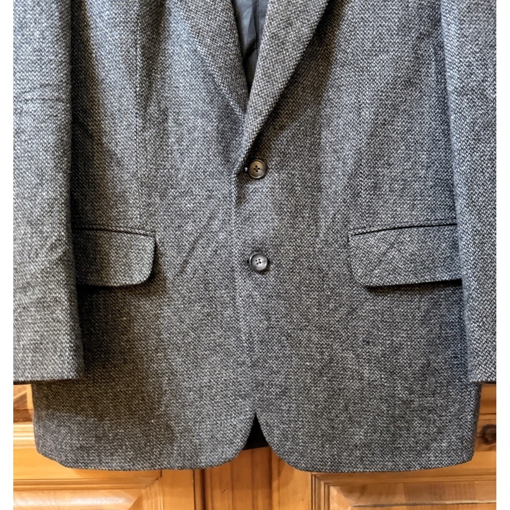 Lands End 42R Gray Herringbone Merino & Lambswool Tweed Blazer Jacket Sport Coat - Picture 2 of 16
